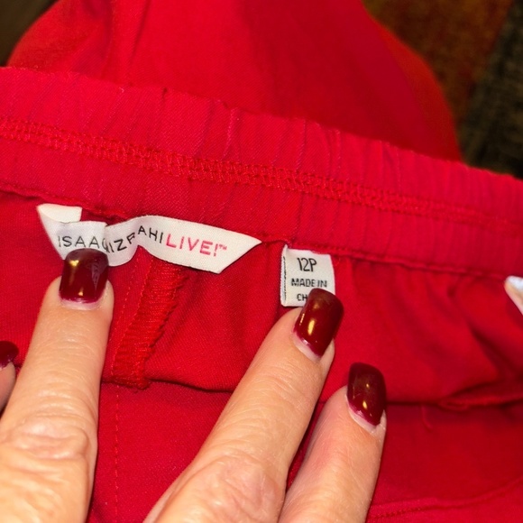 Isaac Mizrahi Live size 12 petite red pull on pants - Picture 5 of 7